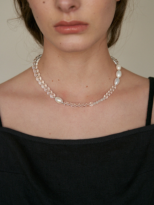 #005N Pearl Jade Glass Necklace