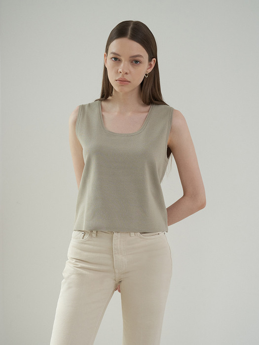 Two-way Sleeveless Knit