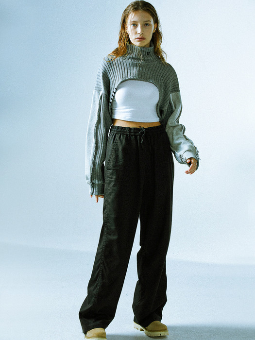 LOGO EMBROIDERY CROP KNIT - GY