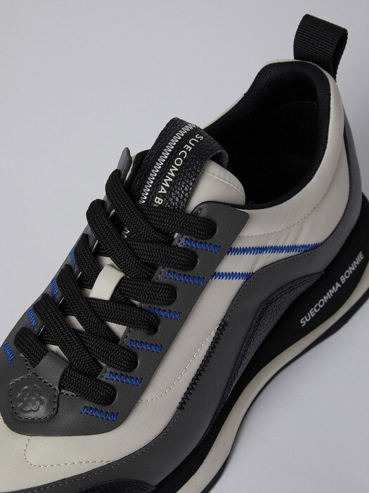 Stitch point sneakers(black)_DG4DA22502BLK