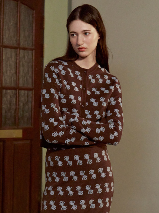 Jacquard Logo Pattern Cardigan in Brown VK2WD371-93