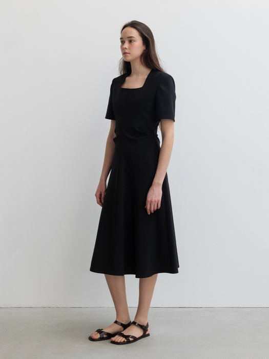 Lady Flared Dress Black (JWDR3E902BK)