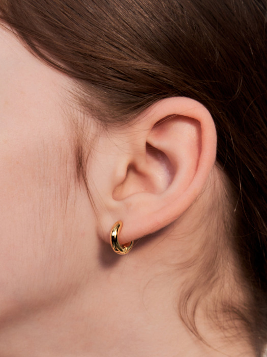 DONUT RING EARRING