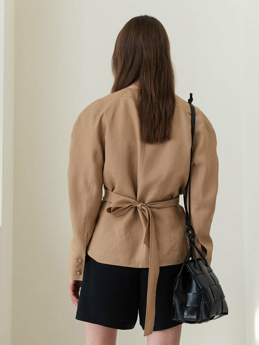 Knotted wrap blouse_beige