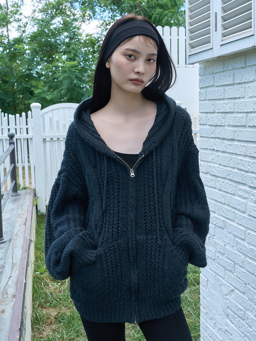 [9차 리오더] CABLE KNIT HOOD ZIP-UP-NAVY