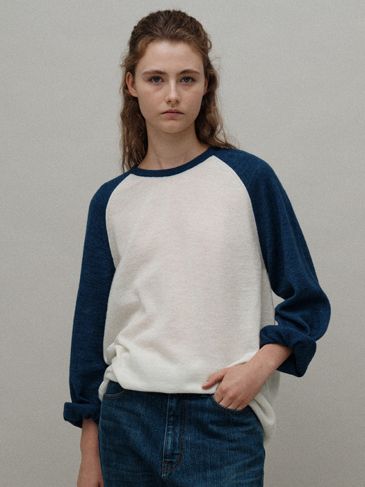 Palie raglan pullover (Ivory / Blue)