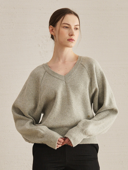 Cashmere V-Neck Knit -Light Gray