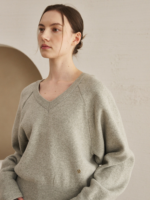 Cashmere V-Neck Knit -Light Gray