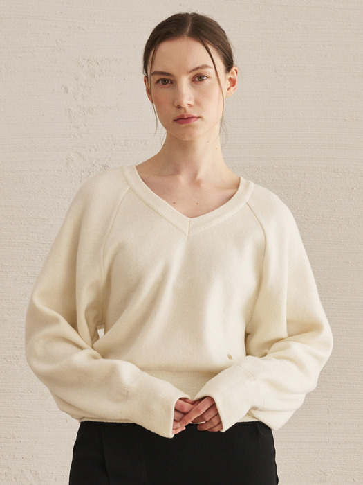 Cashmere V-Neck Knit -Light Gray