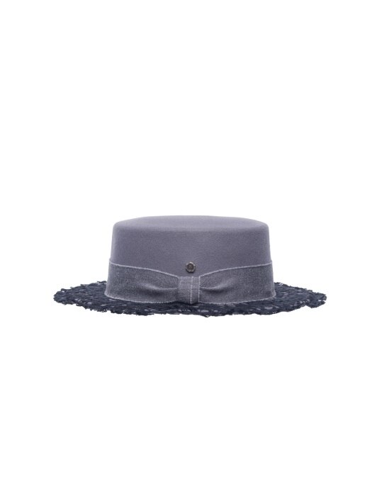 Lace flat top hat - pale gray
