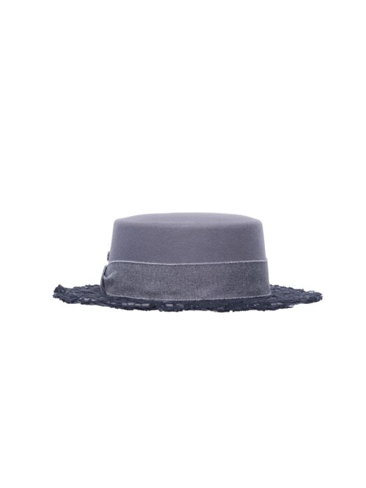 Lace flat top hat - pale gray