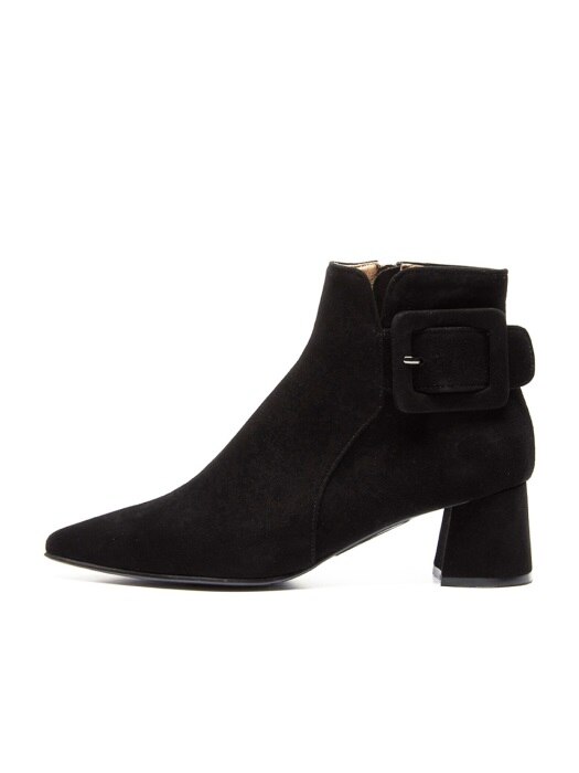 Pointed ankle boots [BLACK]