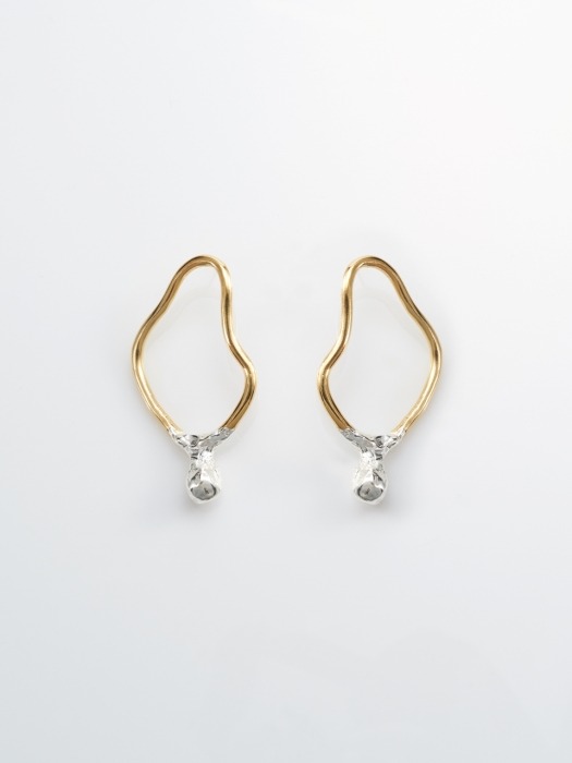 Two tone melting earrings