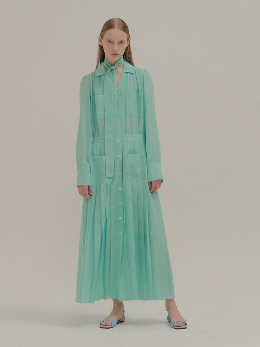 Pleated Dress with front pockets & tie on collar