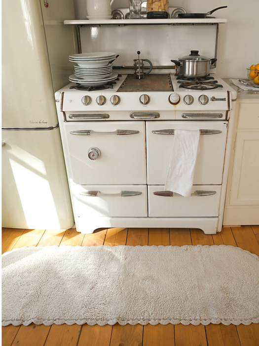 핸드메이드 라운드 레이스 주방매트