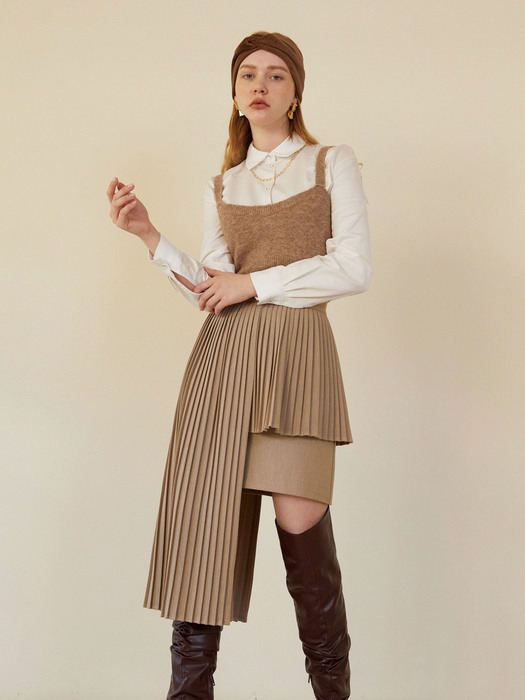 unbal pleats skirt (CARAMEL BEIGE)