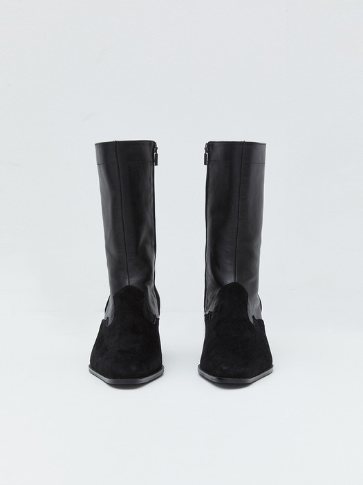 SUEDE MIDDLE BOOTS IN BLACK