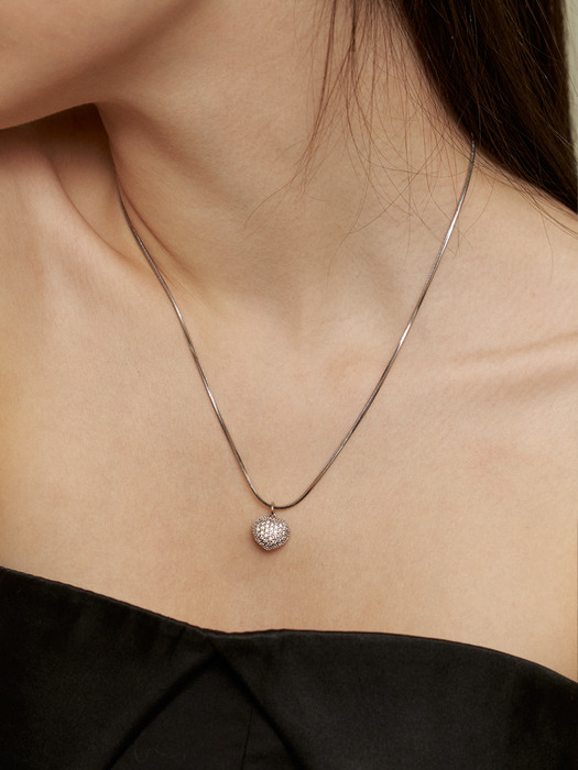 simple cubic heart necklace