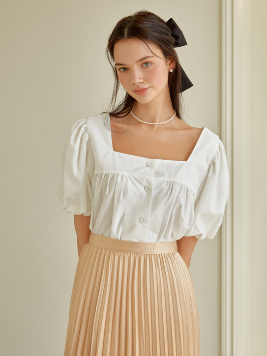 Puff sleeve button blouse (white)
