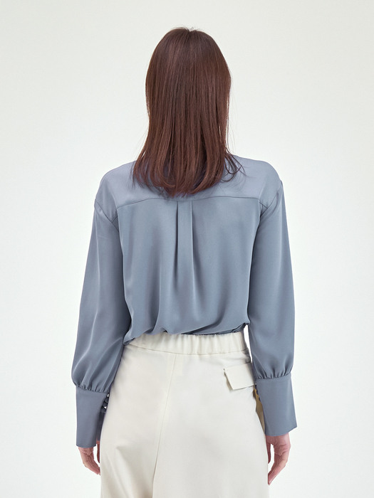 22SS POINTED COLLAR BLOUSE-GREYISH BLUE