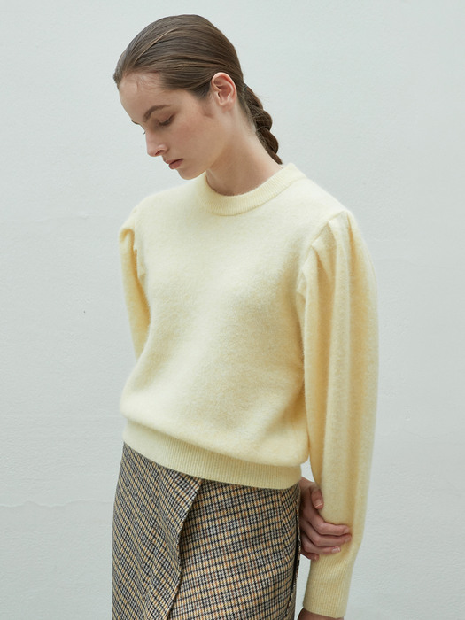 soft angora puff knit (yellow)