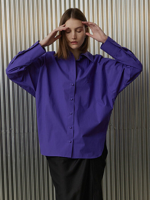 BUTTON DETAIL EMBROIDERY SHIRT [VIOLET]