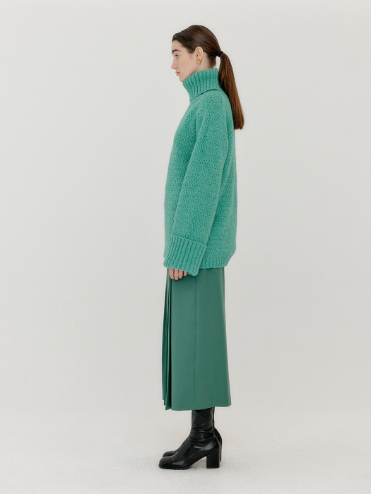 VERIEN Oversized Knit Turtleneck - Green
