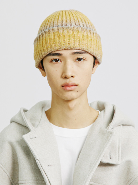 WOOL BLENDED KNIT GRADATION BEANIE YELLOW