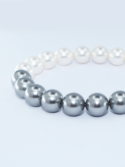 Half & Half Pearl Necklace[White/Grey]