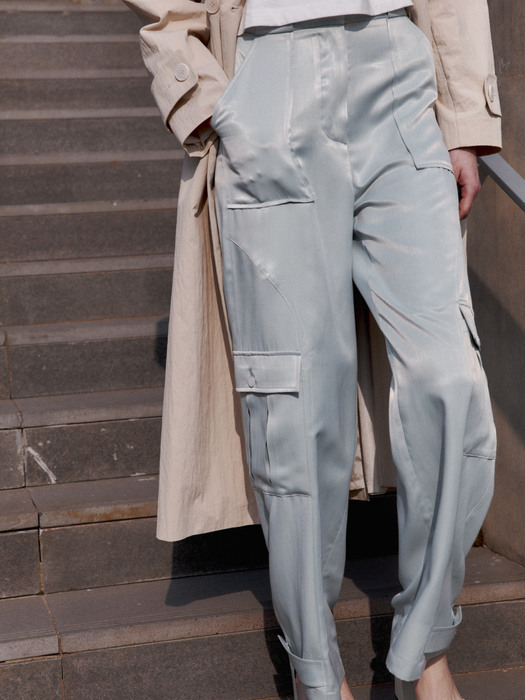 JEIN Wide-Leg Satin Cargo Pants_Mint