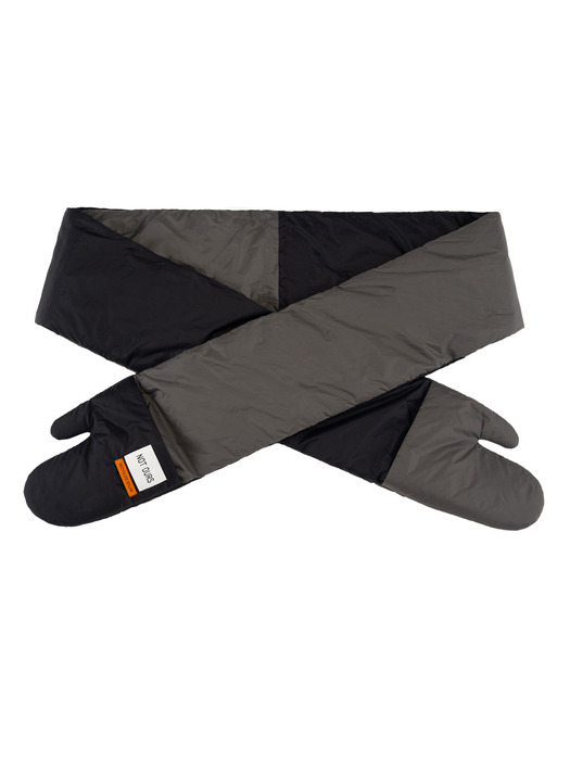 Recycled nylon mitten muffler | Grey/black