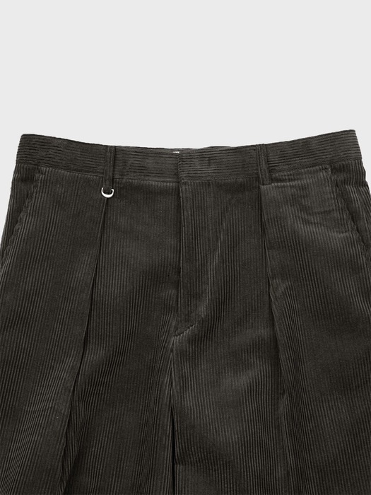 REVERSE TUCK CORDUROY PANTS_BROWN