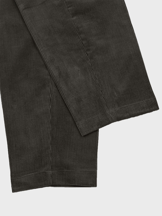 REVERSE TUCK CORDUROY PANTS_BROWN