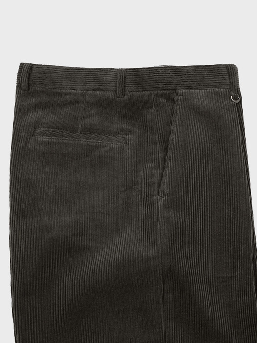 REVERSE TUCK CORDUROY PANTS_BROWN