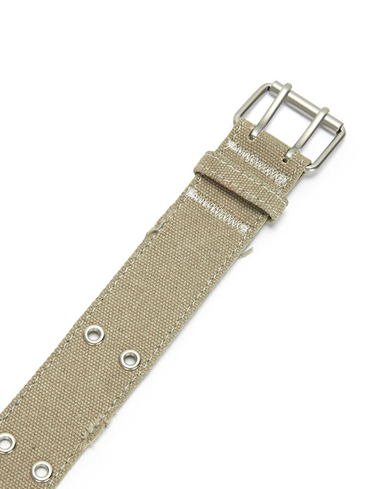 DAMAGE EYELET BELT IN BEIGE