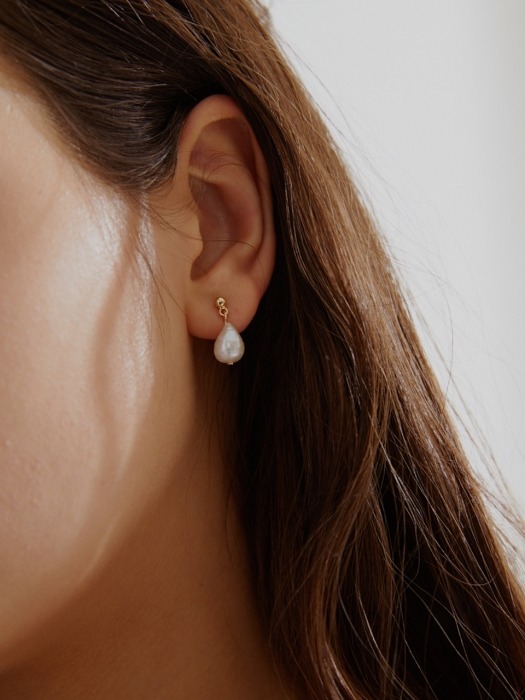 [Silver] Ball & Waterdrop Pearl Earrings