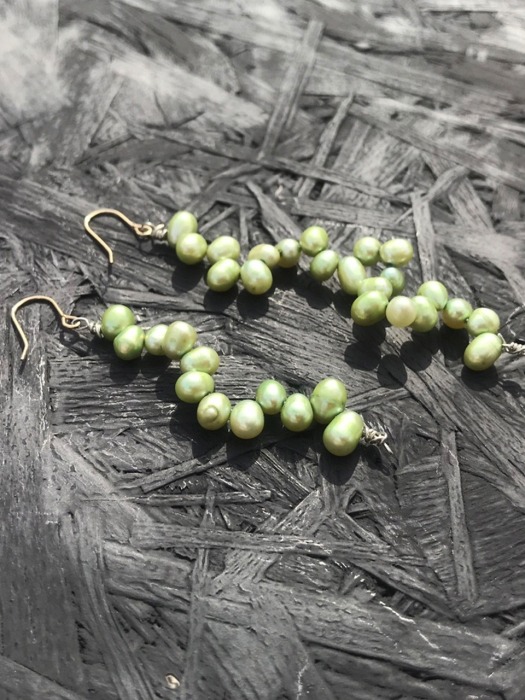 green moss earring