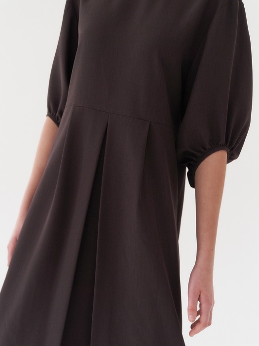 shirring sleeve dress-brown