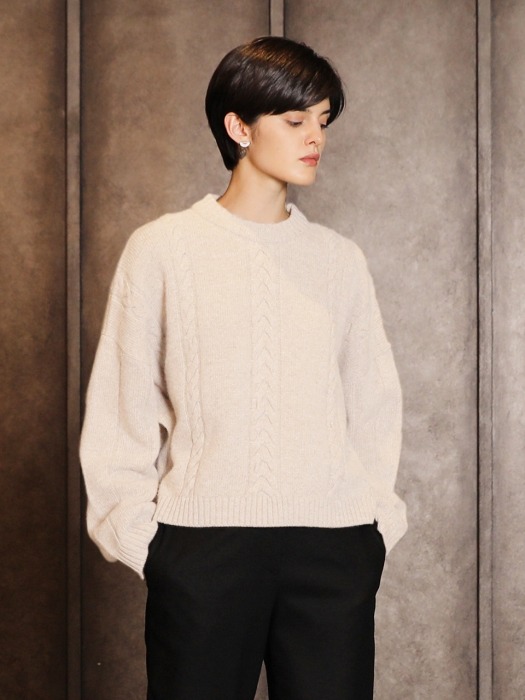 Cashmere round cable sweater_Ivory