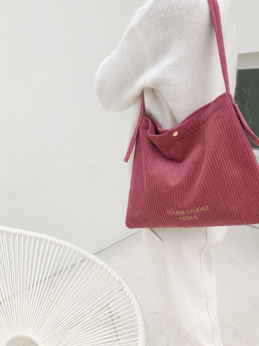 CORDUROY MINI BAG. CORAL