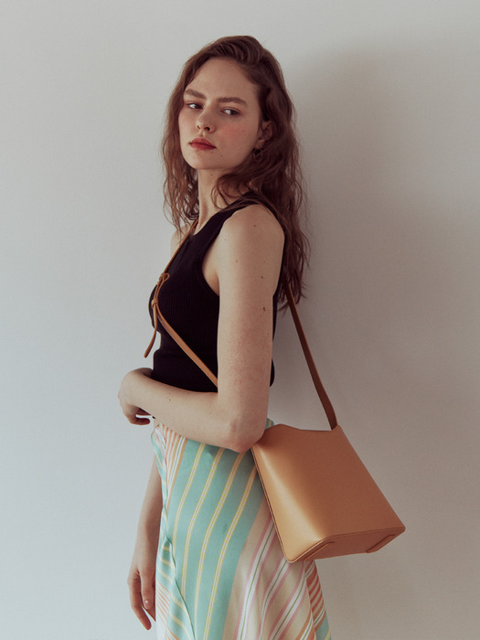 WAVE SHOULDER BAG - MUSTARD