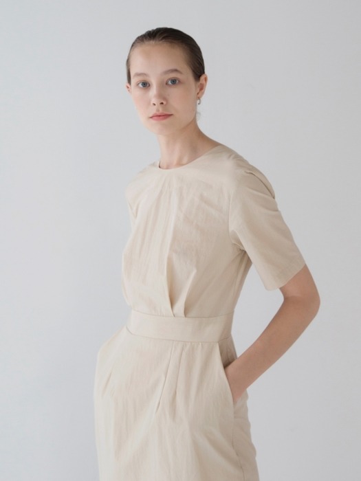 Back Open Button dress - Beige