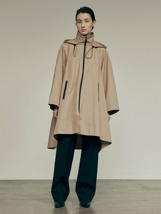 20FW OVERSIZED RAIN JACKET - BEIGE