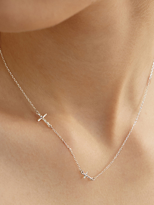 [silver925] tidy cross necklace
