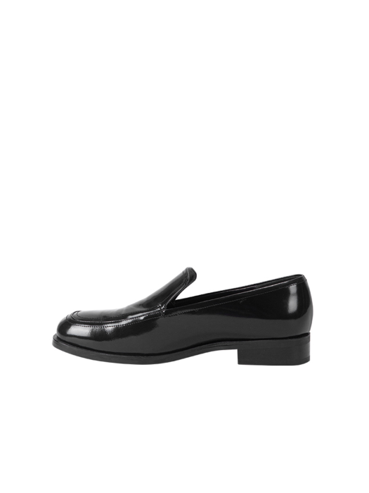 Top Stitch Leather Loafer (Black)