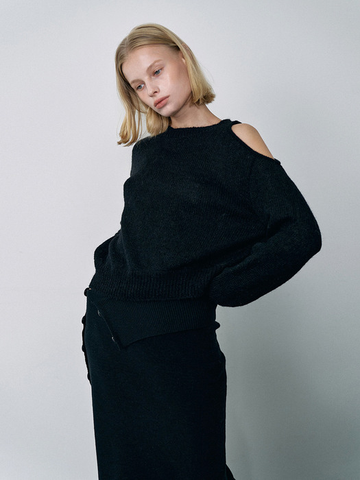 Asymmetric cut-out Alpaca knit sweater - Black