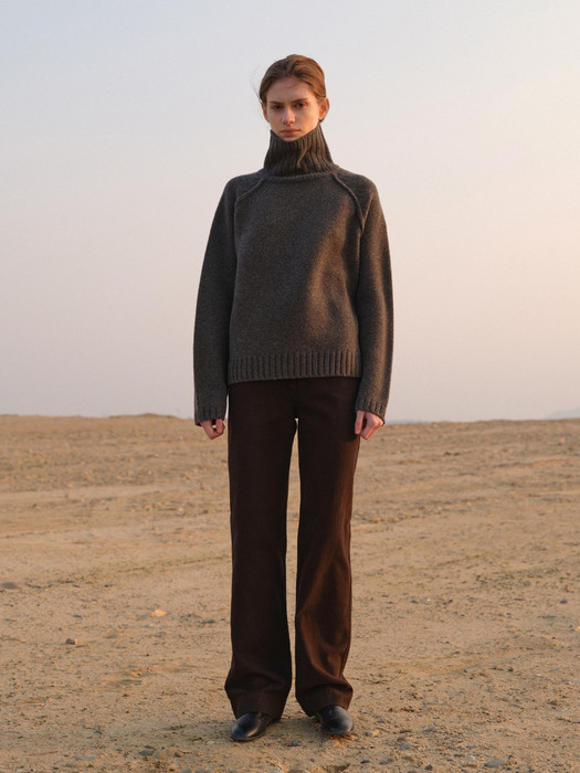 soft turtleneck (charcoal)