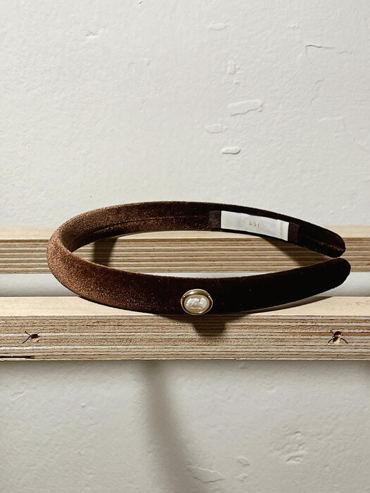 Vintage Mood Cameo Velvet Slim HairBand [Brown] 빈티지 벨벳 슬림 헤어밴드 머리띠