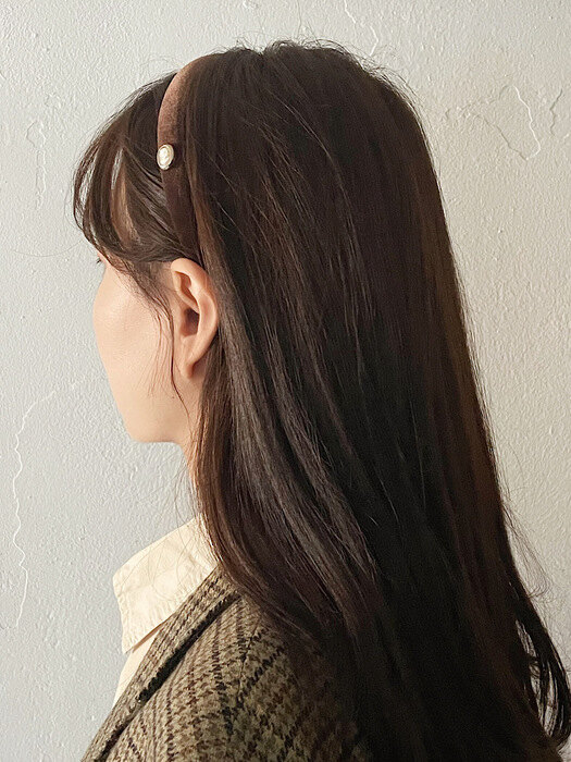 Vintage Mood Cameo Velvet Slim HairBand [Brown] 빈티지 벨벳 슬림 헤어밴드 머리띠