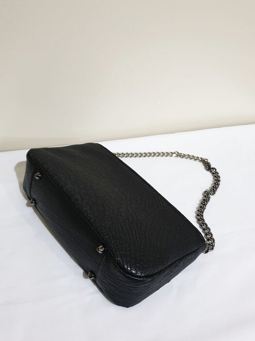 Chain Clutch Bag / Black